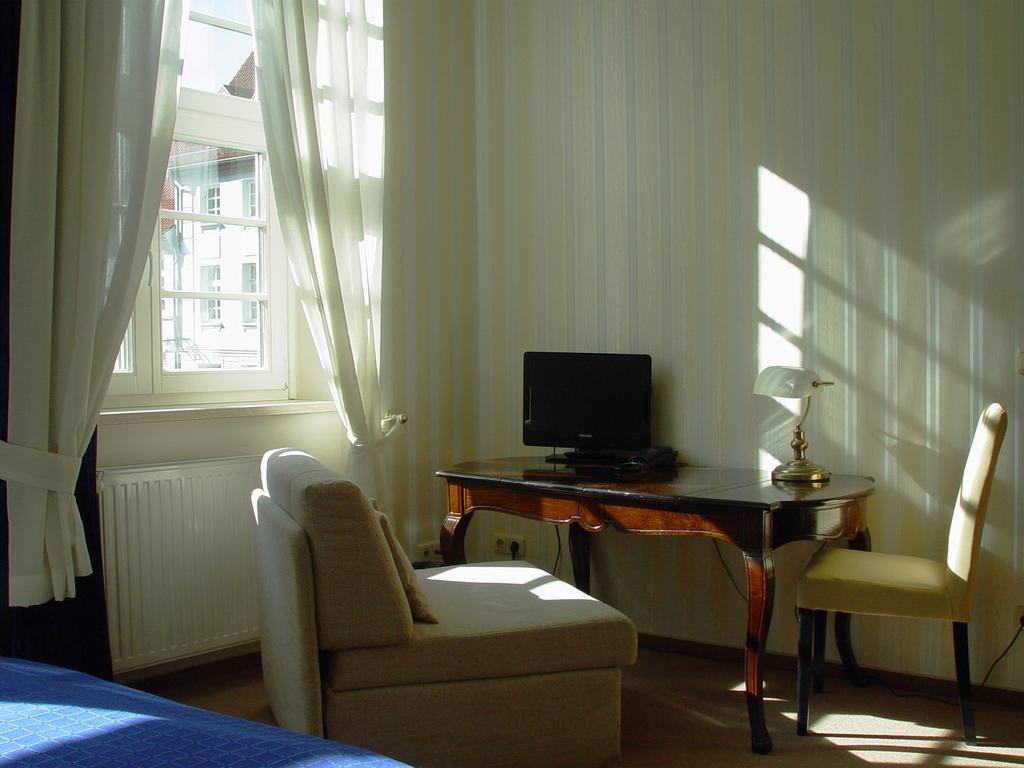 Hotel Altes Hafenhaus Rostock Pokoj fotografie